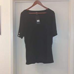 Jones New York t-shirt